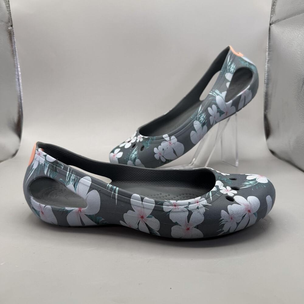 Crocs Kadee Floral Shoes Womens Size 8 Gray Floral Ballet Flats Slip On